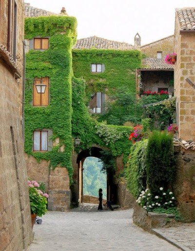 Xứ sở thần tiên Civita de Bagnoregio 